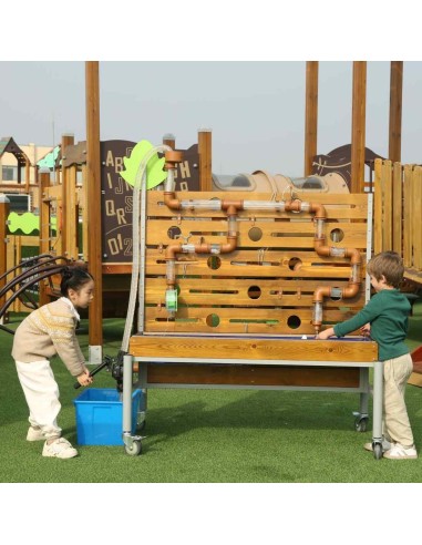 Muro de experimentación móvil con cañerías