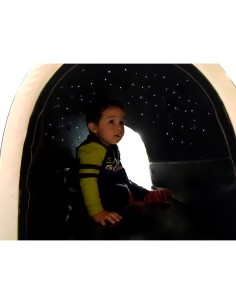 Túnel estrellas de luz blanco