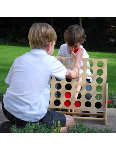 Cuatro en raya de madera
