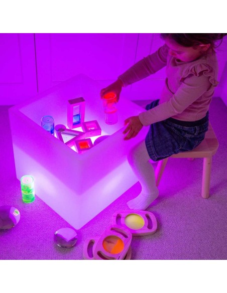 Cubo de manipulación con luz