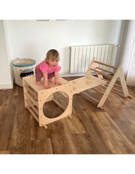 Cubo de escalada + Rampa Pikler