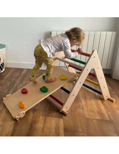 Triángulo + Rampa con presas Pikler COLOR