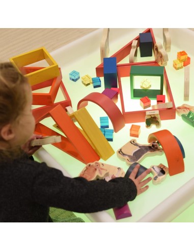 Mesa descubrimiento sensorial baja cuadrada