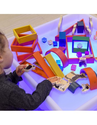 Mesa descubrimiento sensorial baja cuadrada