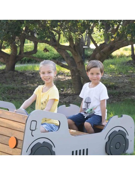 Coche de paseo al Aire libre